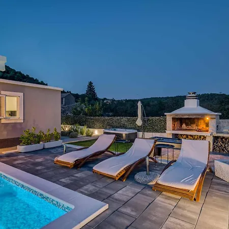 Tranquil Rest Villa Krusevo (Sibenik-Knin)